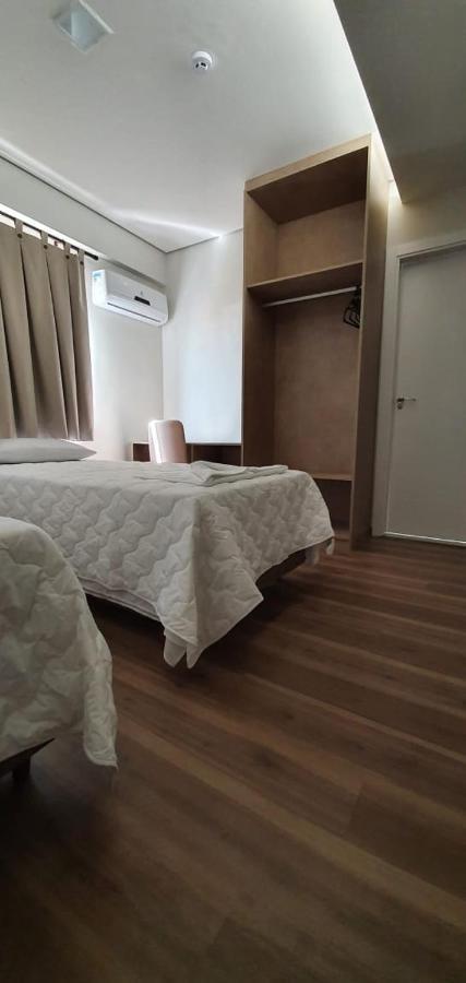 Hotel Fatti Маринга Экстерьер фото