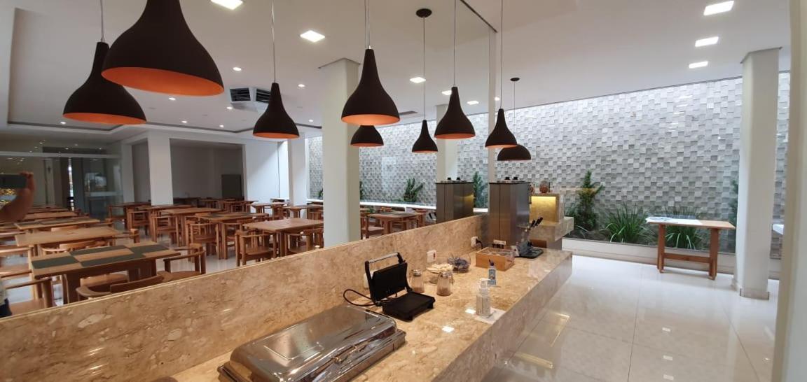 Hotel Fatti Маринга Экстерьер фото