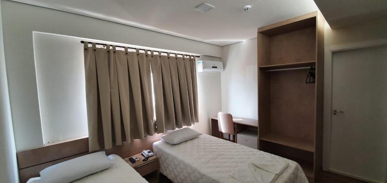 Hotel Fatti Маринга Экстерьер фото
