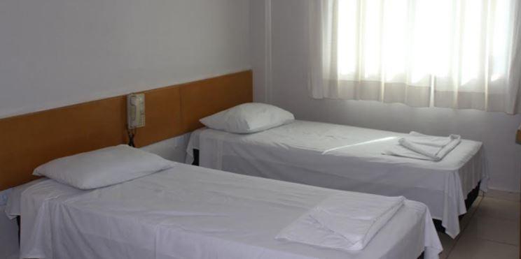 Hotel Fatti Маринга Экстерьер фото